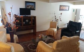 Gasthaus Residencial San Expedito